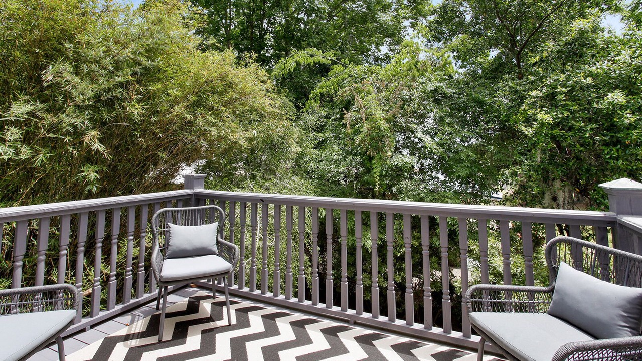 Photo of Outdoor in Thunderbolt