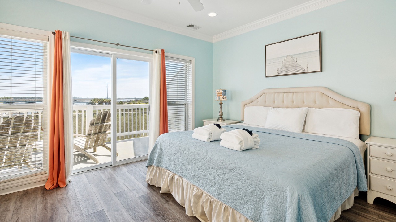 Photo of Patio Balcony in Waters Edge