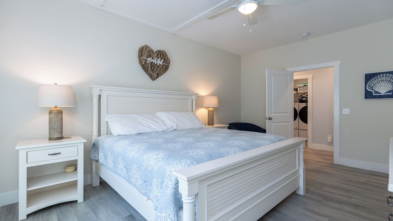 Photo of Bedroom in North Forest Beach