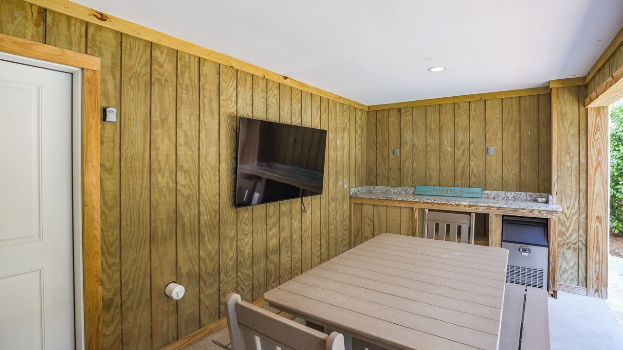 Photo of Outdoor in North Forest Beach