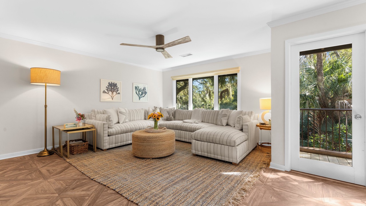Photo of Livingroom in West Beach Village