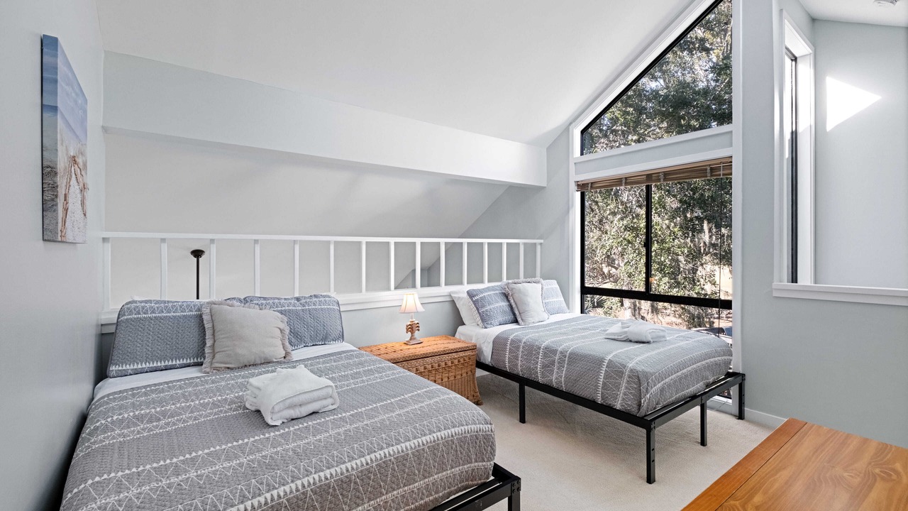 Photo of Bedroom in Palmetto Dunes