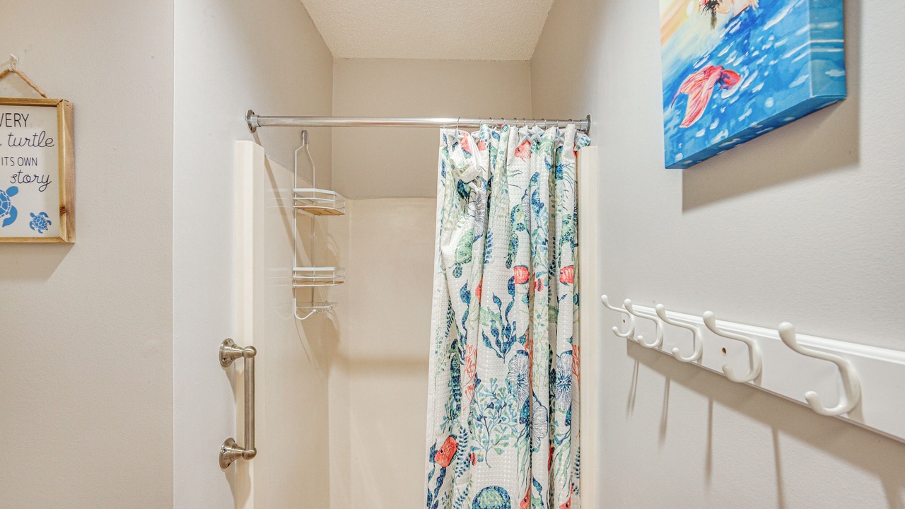Photo of Bathroom in Beachwalk