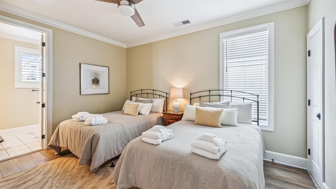 Photo of Bedroom in Palmetto Dunes
