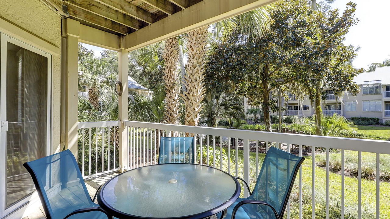 Photo of Patio Balcony in Palmetto Dunes