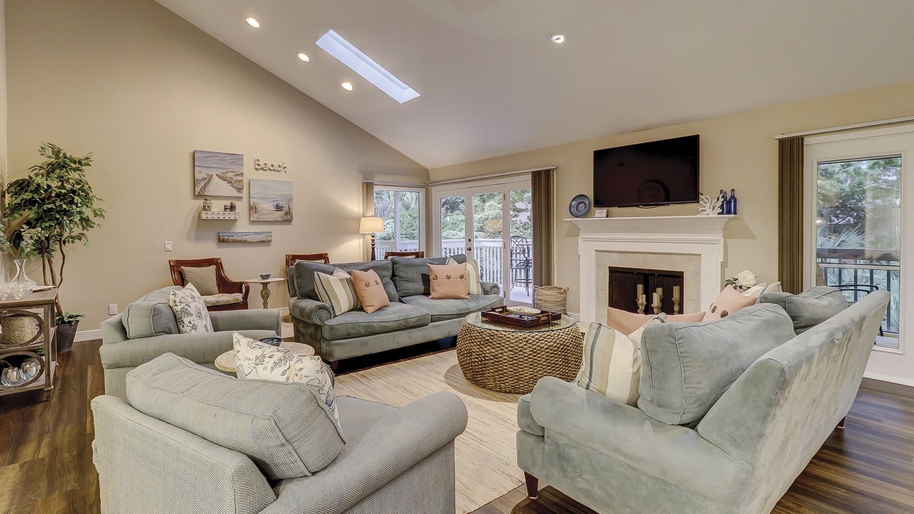 Photo of Bedroom in Palmetto Dunes
