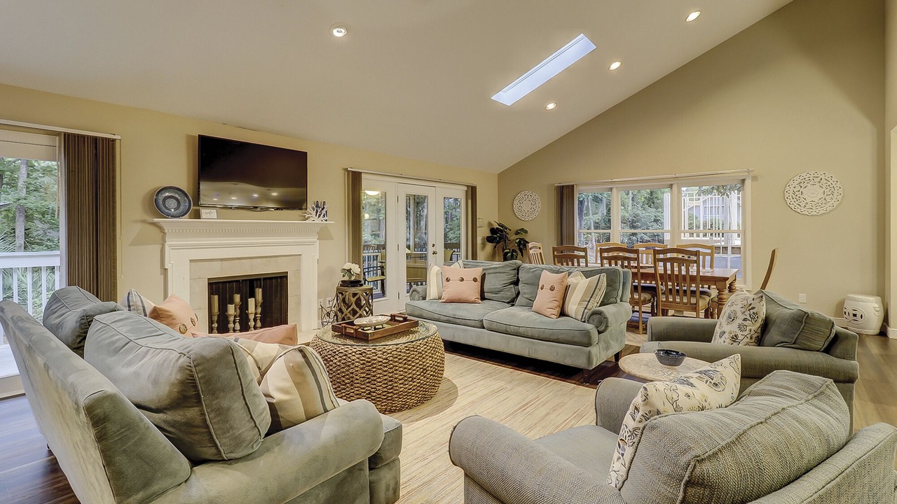Photo of Bedroom in Palmetto Dunes