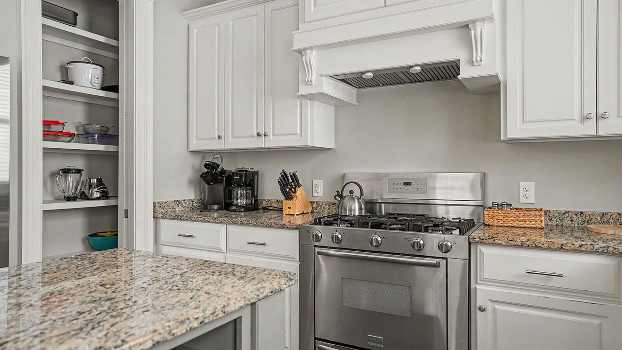 Photo of Kitchen in Historic Downtown Savannah