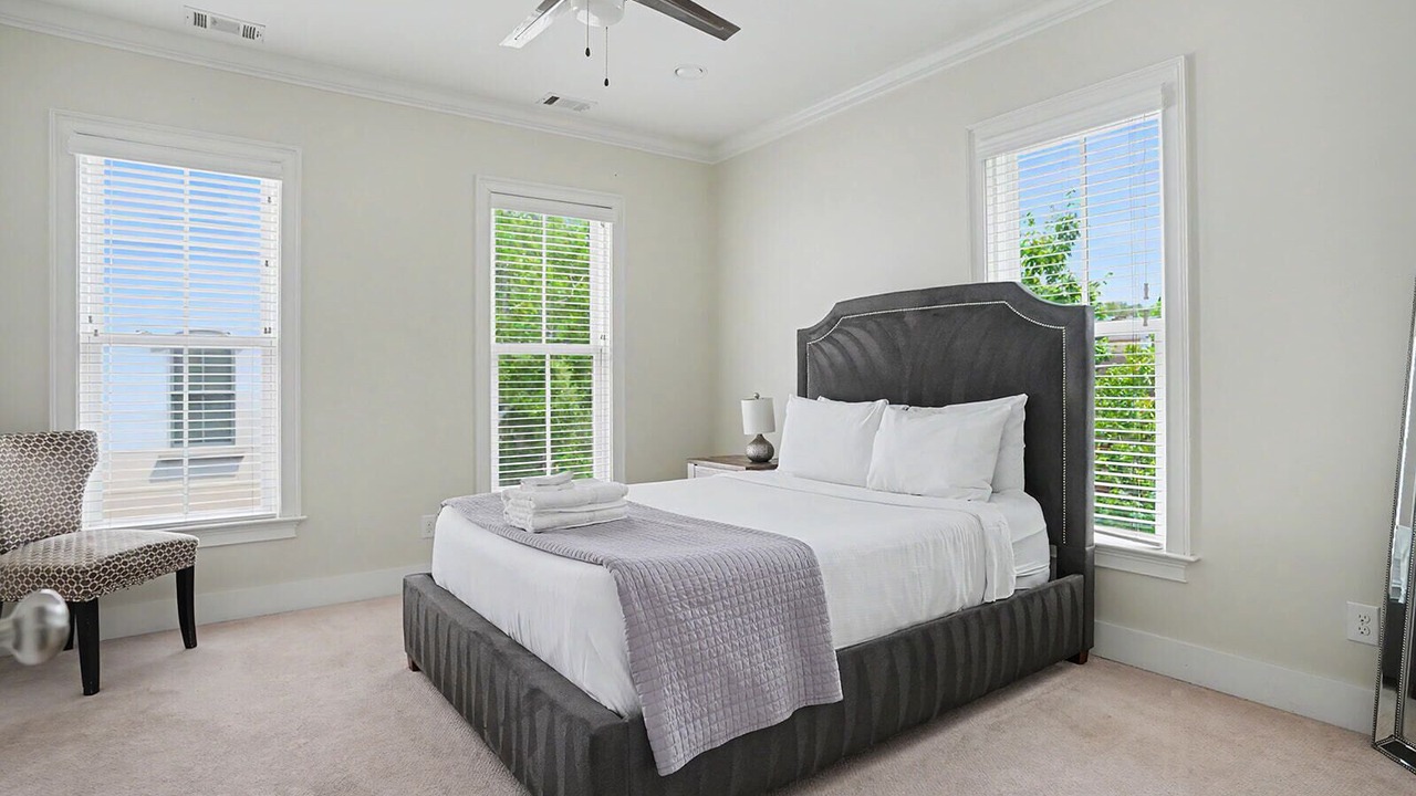 Photo of Bedroom in Historic Downtown Savannah