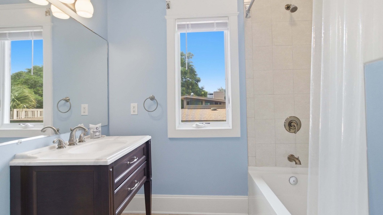 Photo of Bathroom in Isle of Palms