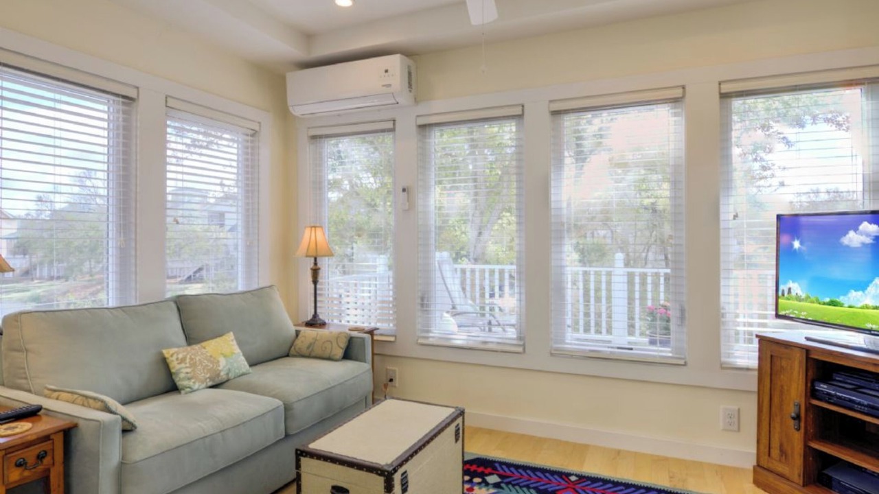 Photo of Bedroom in Pelican Bay