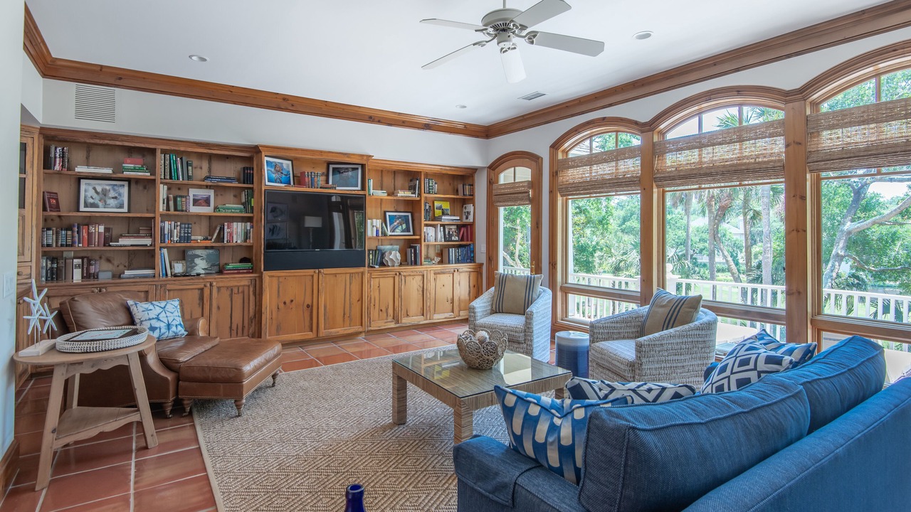 Photo of Bedroom in Vanderhorst Plantation
