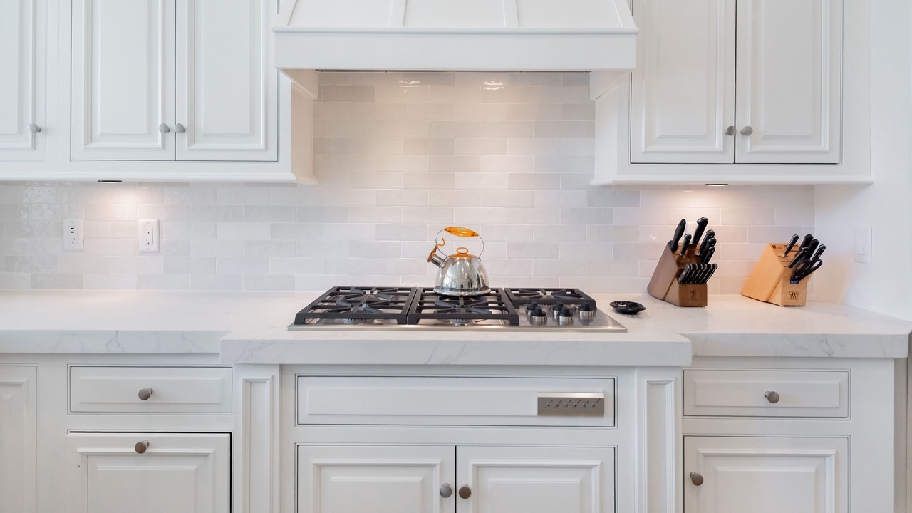 Photo of Kitchen in Vanderhorst Plantation
