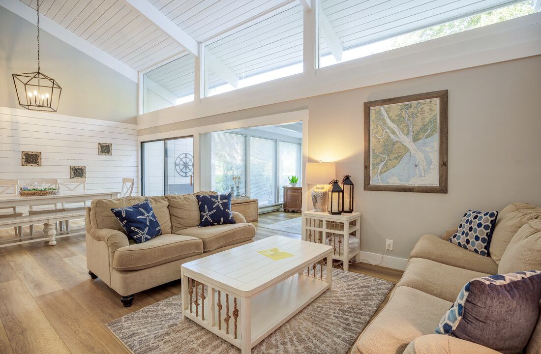 Photo of Livingroom in Sea Pines