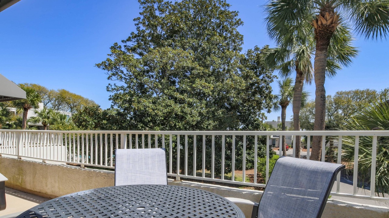 Photo of Patio Balcony in Palmetto Dunes