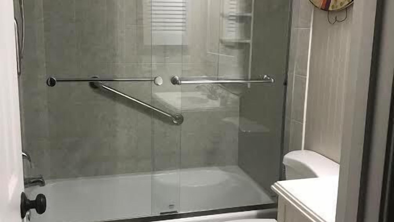 Photo of Bathroom in Isle of Palms