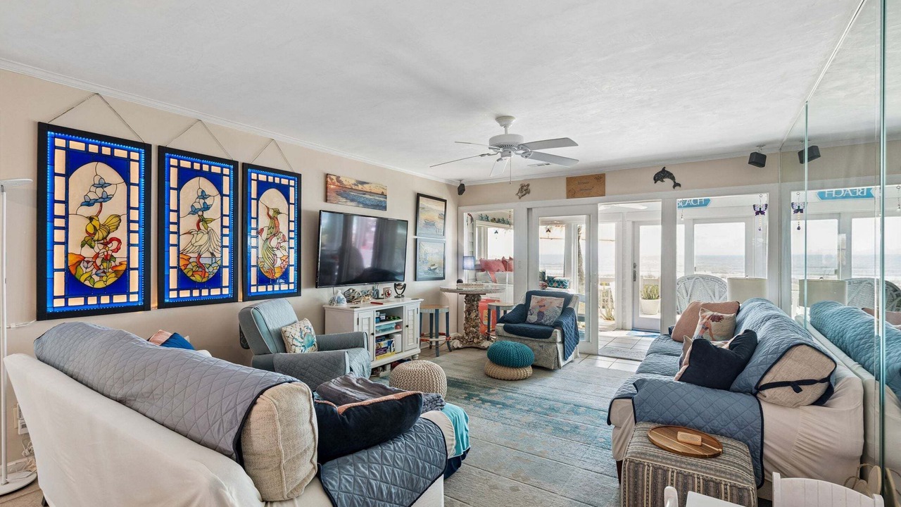 Photo of Livingroom in Folly Beach