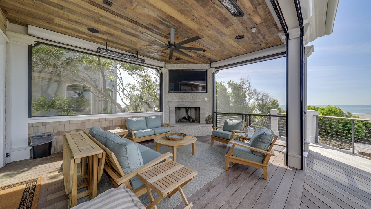 Photo of Livingroom in North Forest Beach