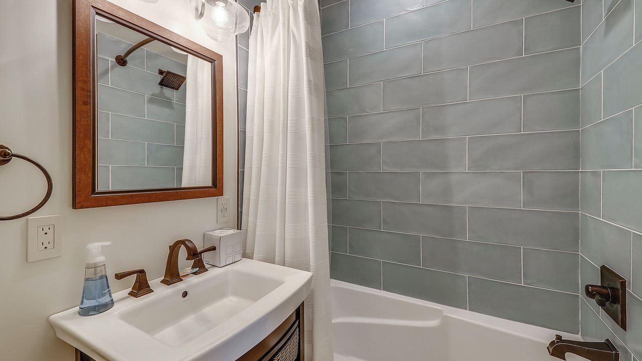 Photo of Bathroom in North Forest Beach