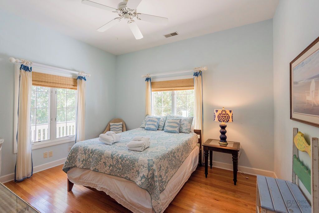 Photo of Bedroom in North Forest Beach