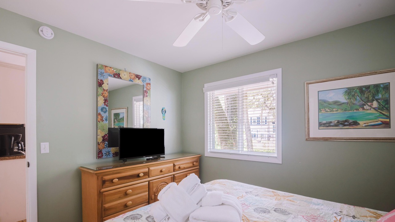 Photo of Bedroom in North Forest Beach