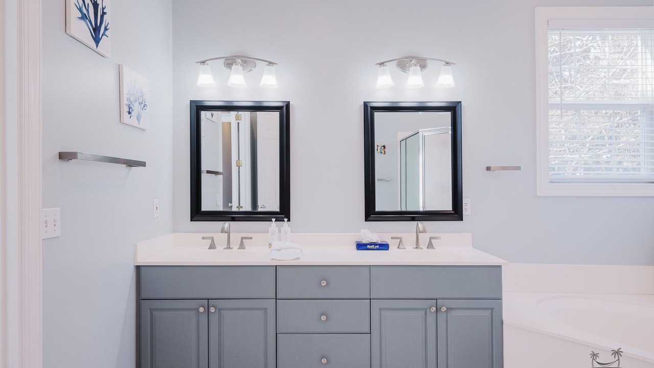 Photo of Bathroom in North Forest Beach