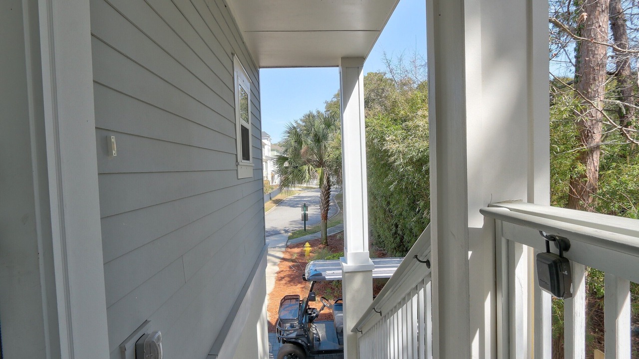 Photo of Outdoor in Folly Field
