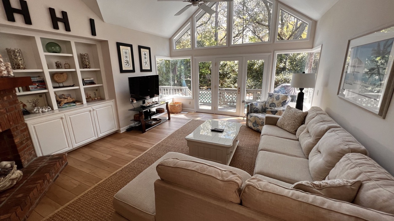 Photo of Livingroom in Heritage Woods