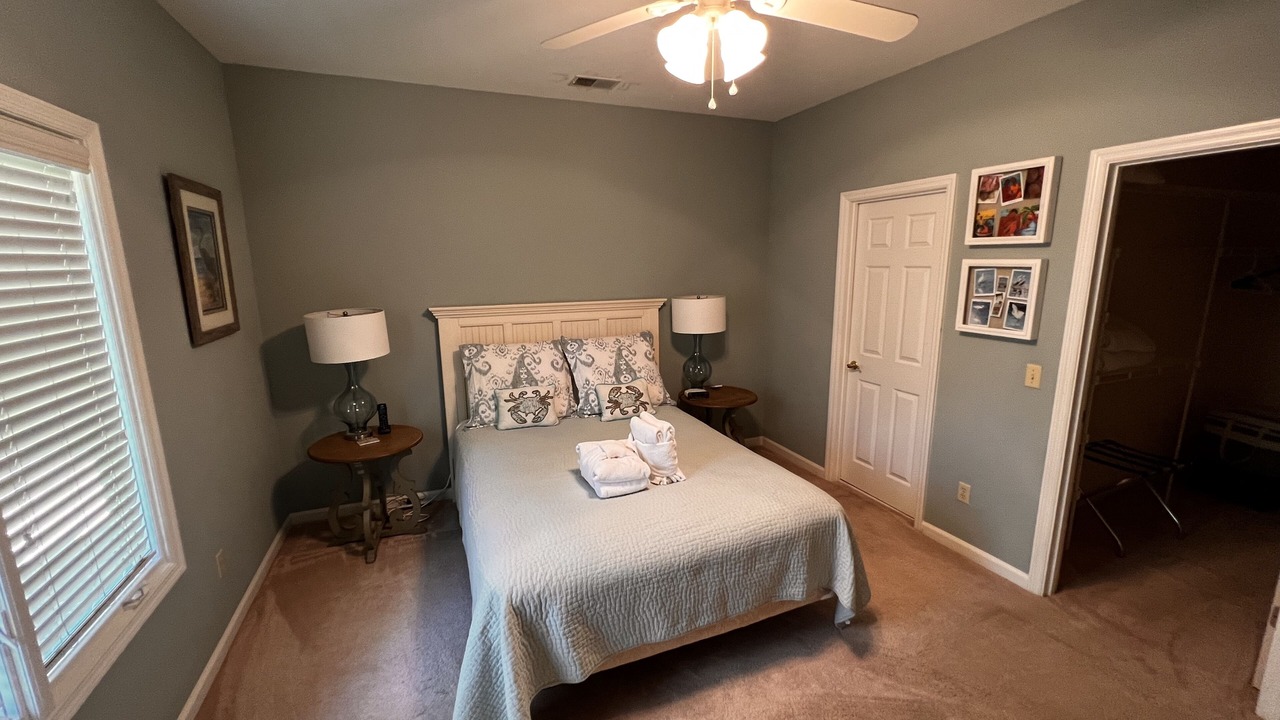 Photo of Bedroom in Heritage Woods
