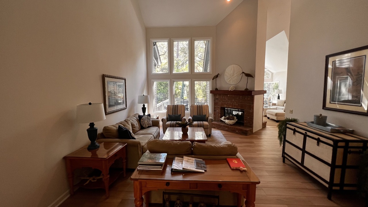 Photo of Livingroom in Heritage Woods