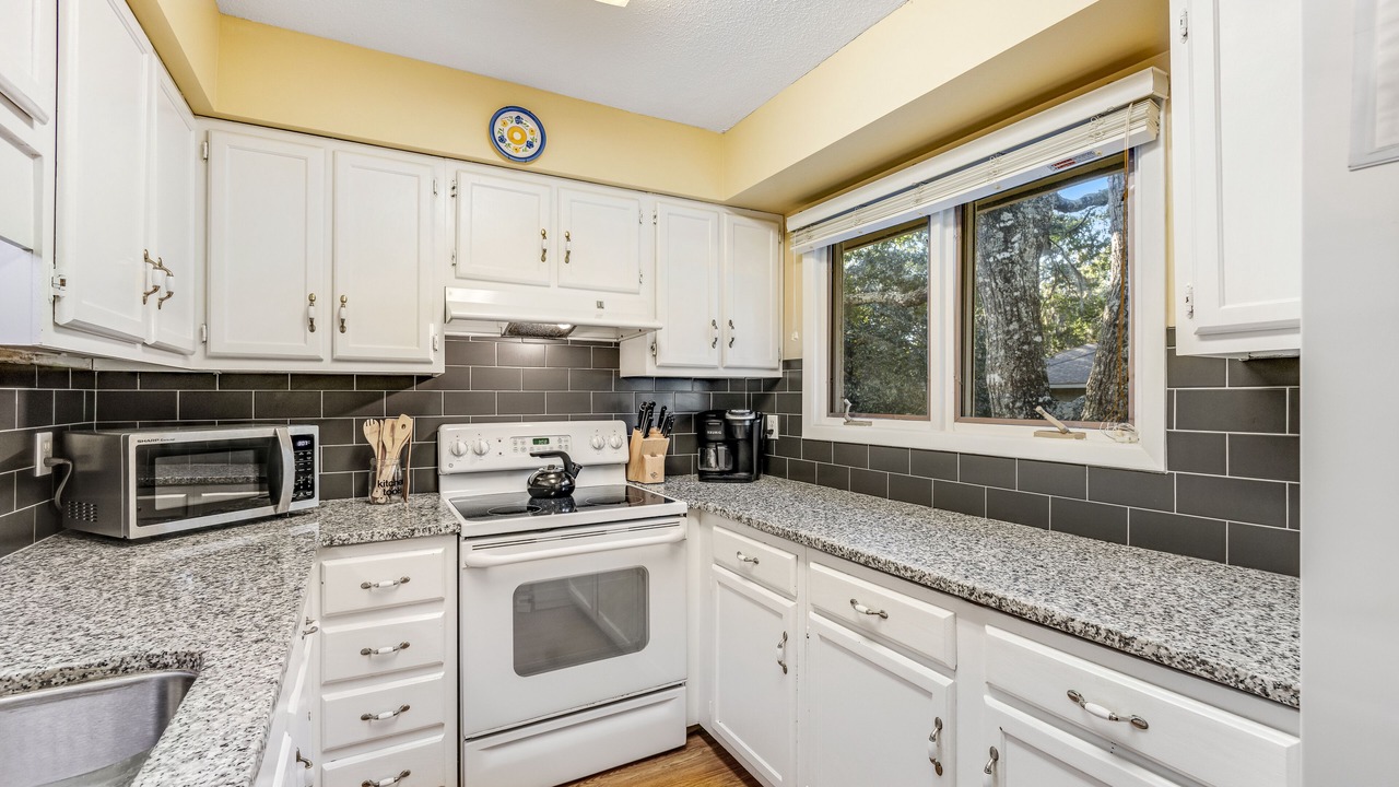 Photo of Kitchen in Seabrook Island