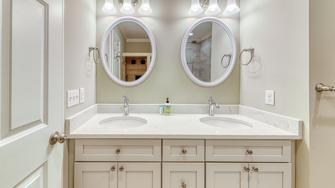 Photo of Bathroom in West Beach