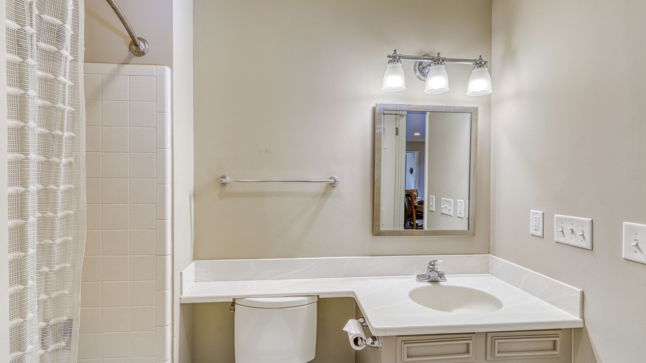 Photo of Bathroom in West Beach