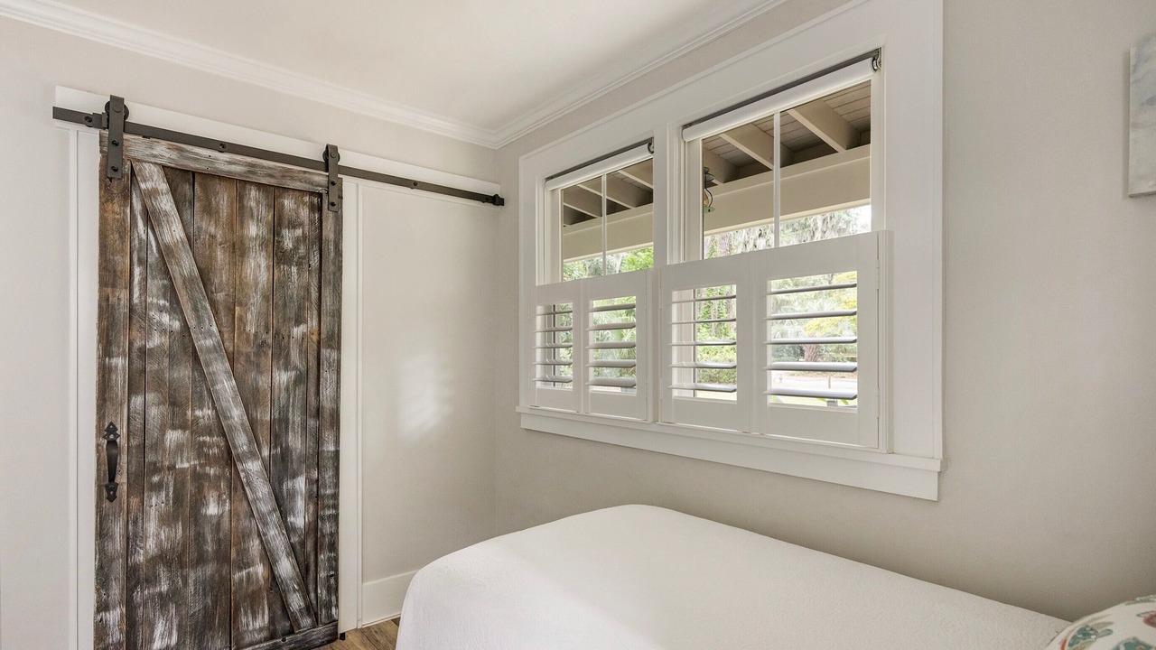 Photo of Bedroom in Pigeon Point