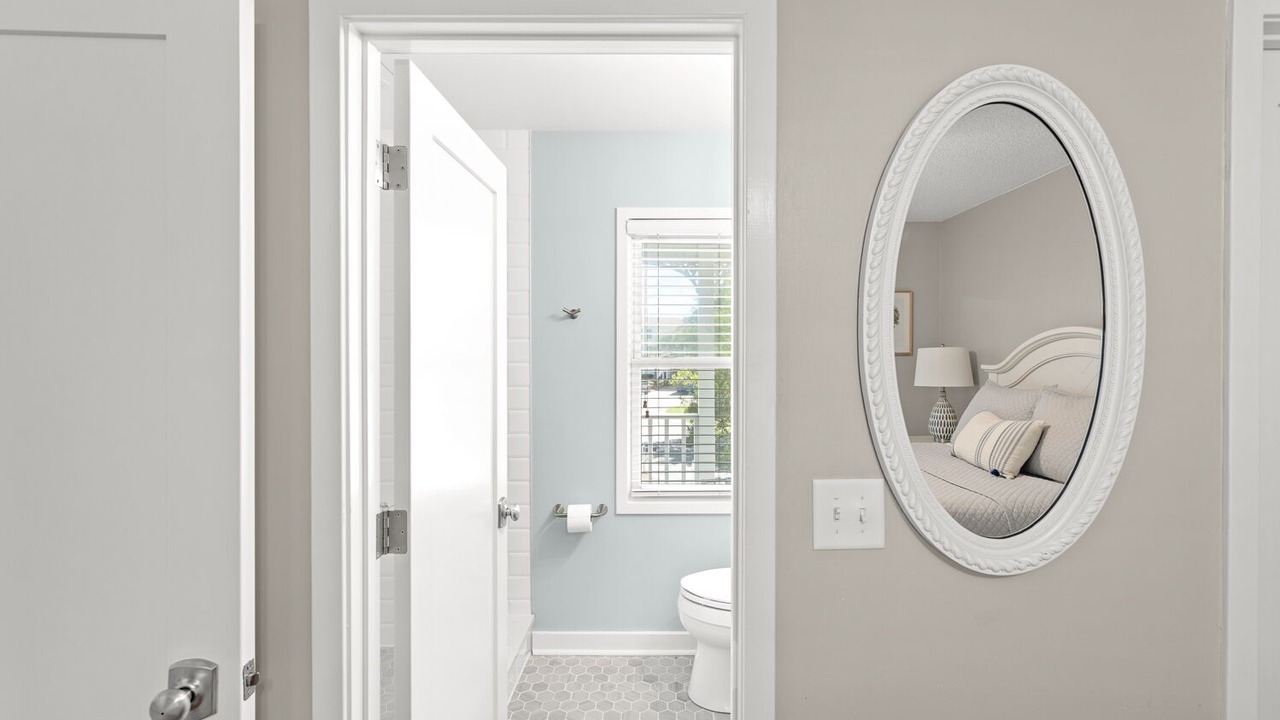 Photo of Bathroom in Pelican Bay