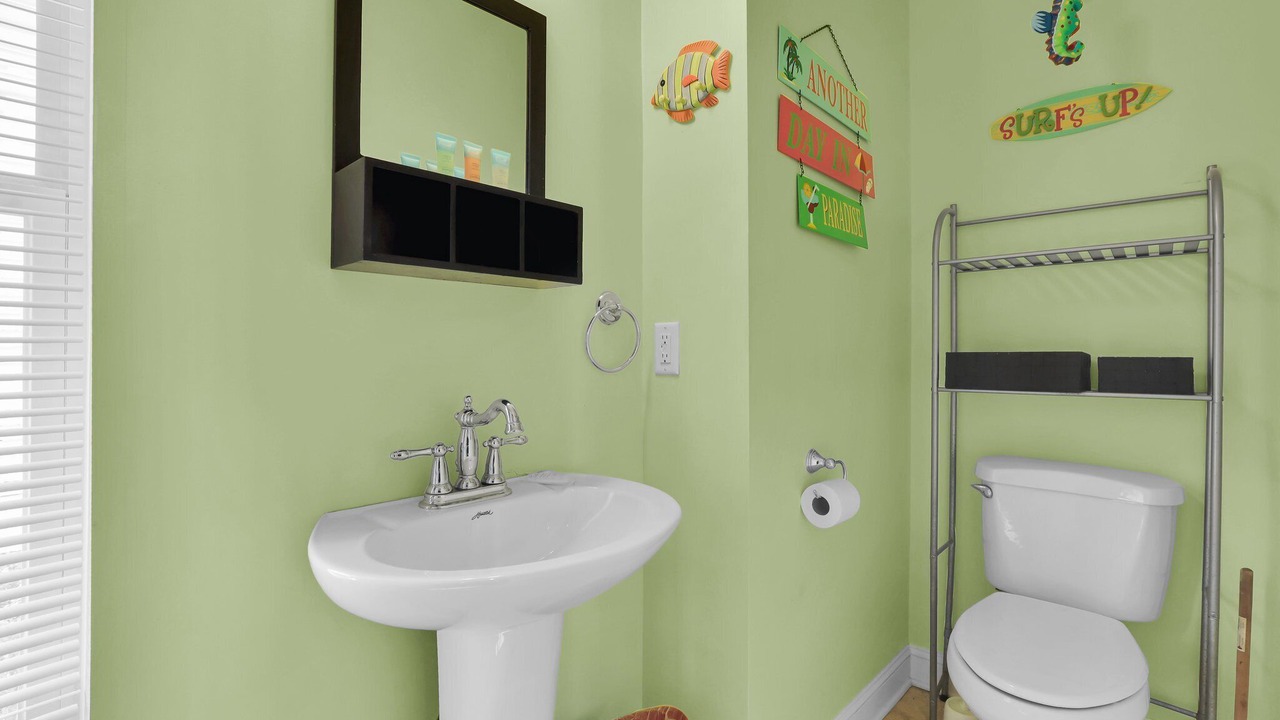 Photo of Bathroom in Oceanmarsh Subdivision