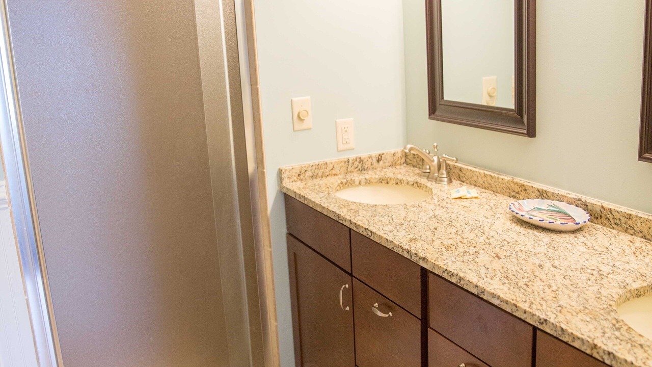 Photo of Bathroom in Sullivan's Island