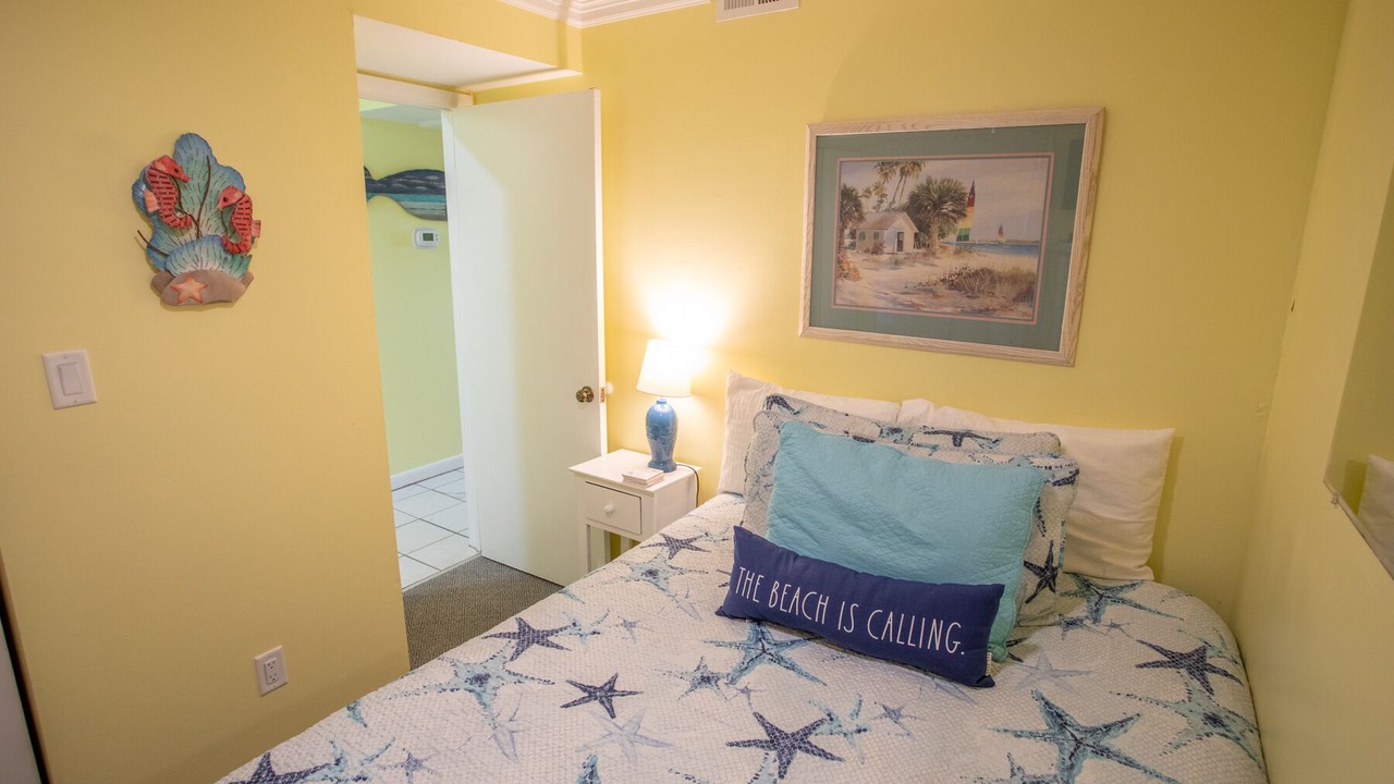 Photo of Bedroom in North Forest Beach