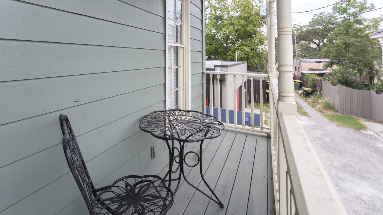 Photo of Patio Balcony in Savannah Victorian District