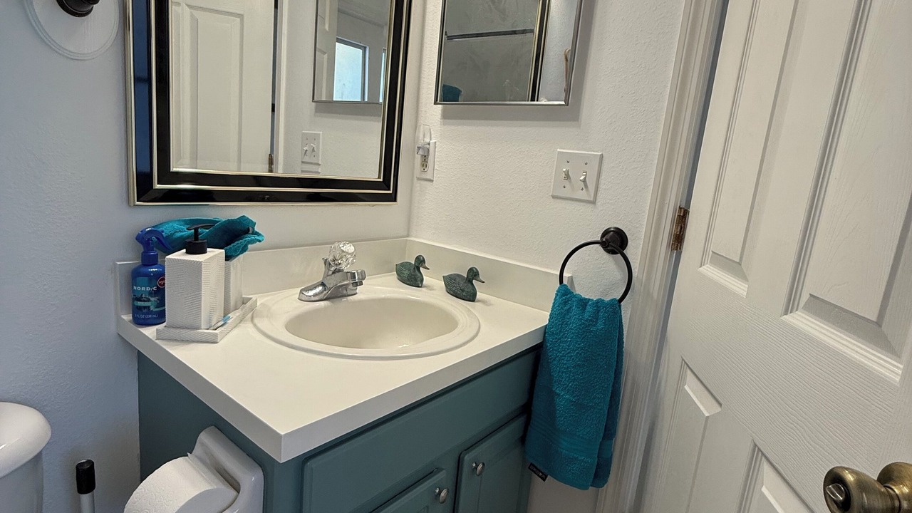 Photo of Bathroom in Bridgewater Crossing