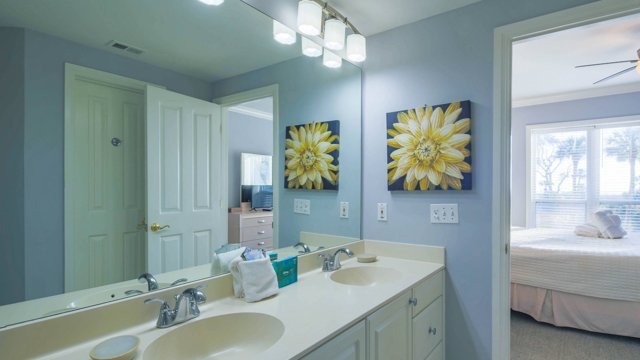 Photo of Bathroom in Palmetto Dunes