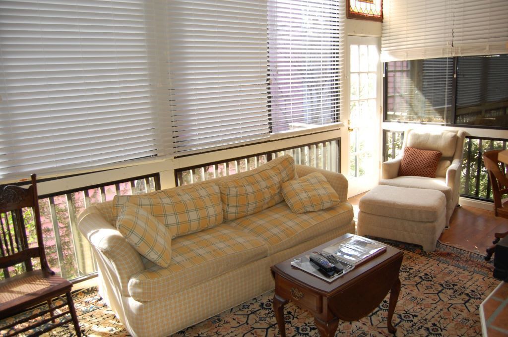 Photo of Livingroom in Historic Downtown Savannah