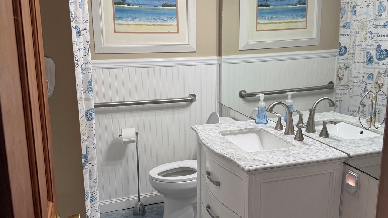 Photo of Bedroom in Isle of Palms