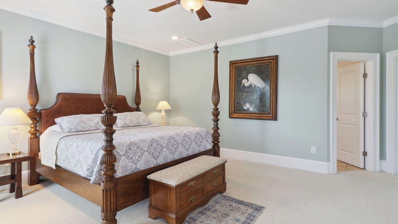 Photo of Bedroom in Beach Institute