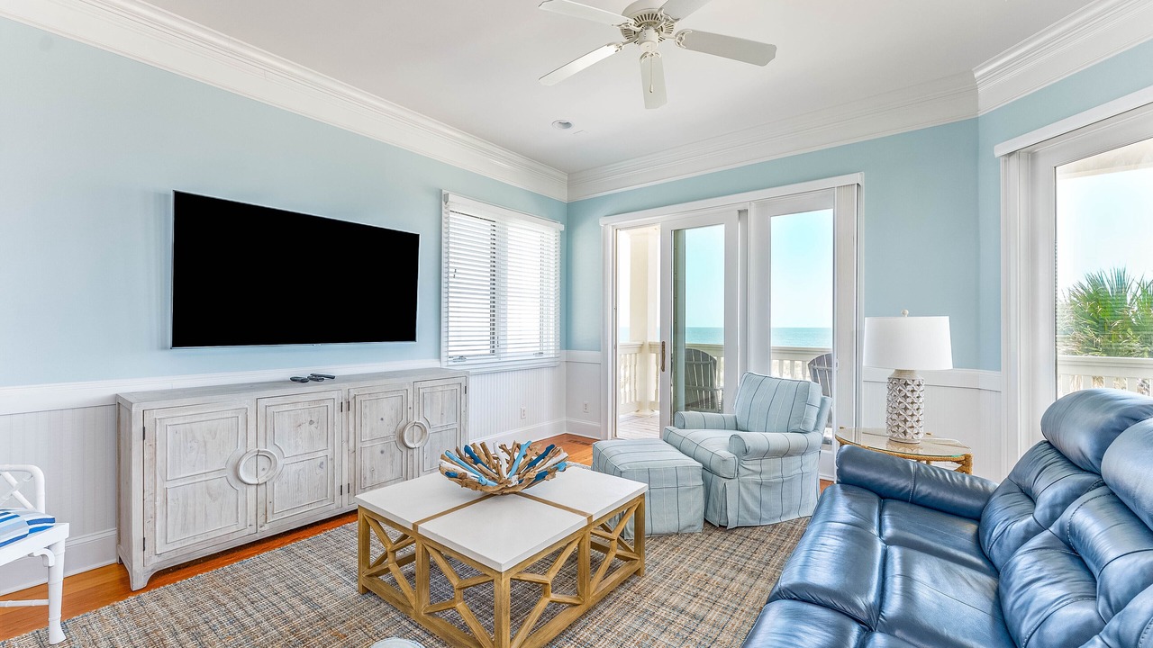 Photo of Livingroom in Tybee Island