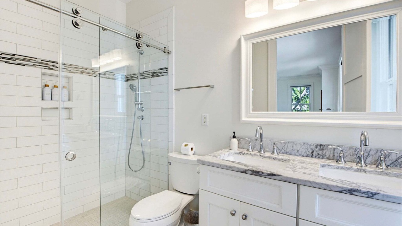 Photo of Bathroom in Isle of Palms
