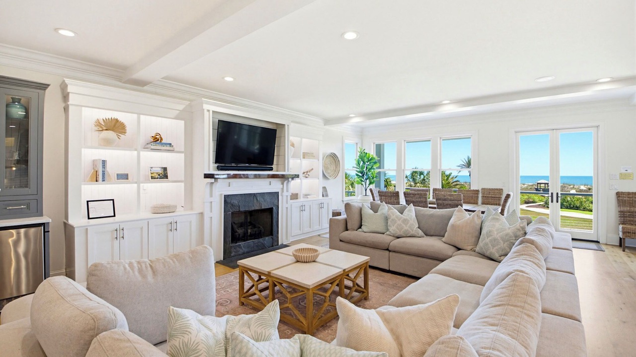 Photo of Livingroom in Isle of Palms