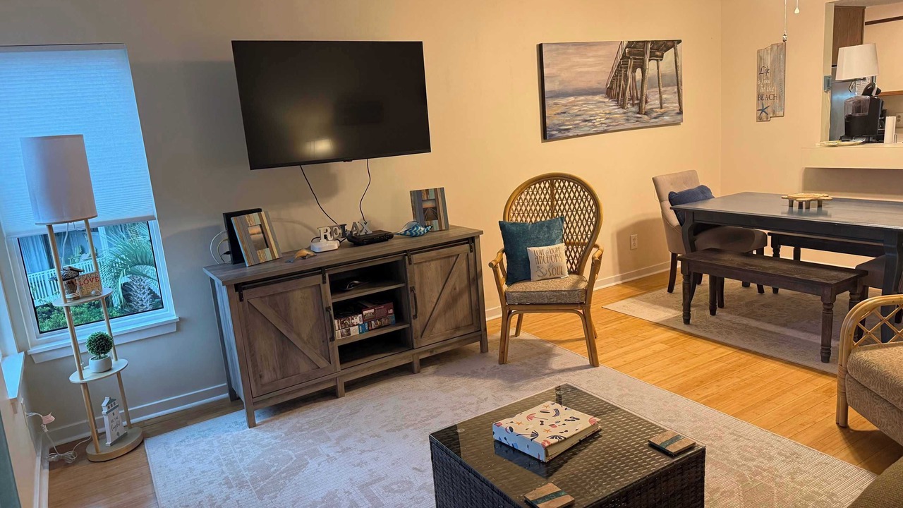 Photo of Bedroom in Oceanmarsh Subdivision