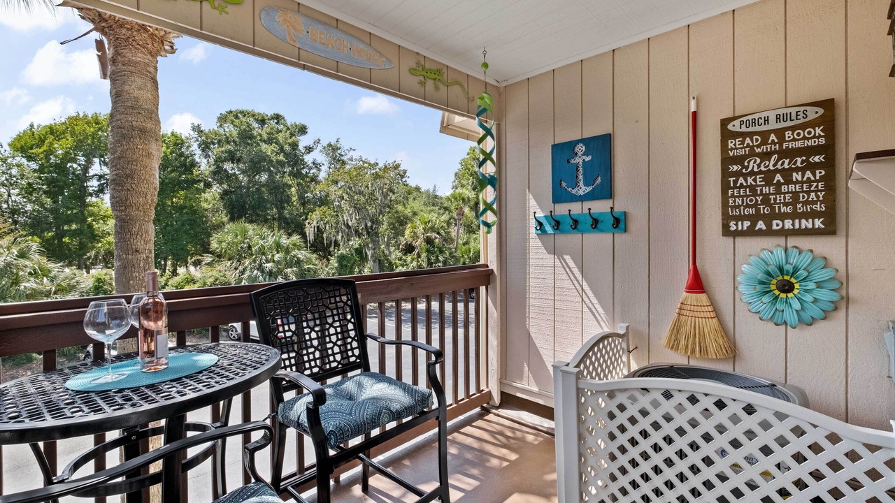 Photo of Patio Balcony in North Forest Beach