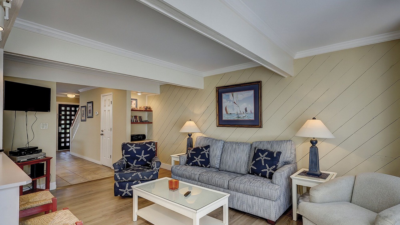Photo of Livingroom in Shipyard Plantation
